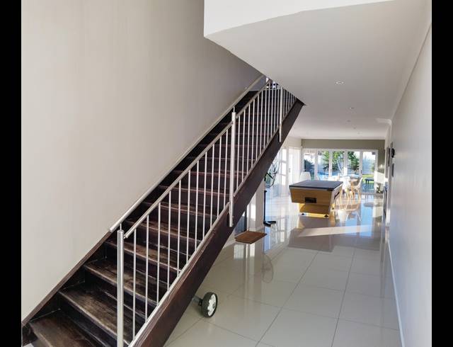 3 BEDROOM FREEHOLD FOR SALE IN WINDSOR PARK